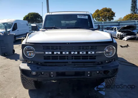2023 Ford Bronco Base из США, поврежденный, VIN 1FMEE5DP6PLC00008